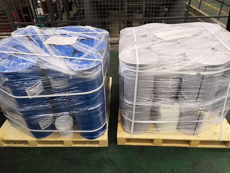 उच्च थर्मल चालकता 0.8-0.9W/mk 65-85N/mm2 और 100-140N/mm2 के फ्लेक्सुरल ताकत के साथ इलेक्ट्रिकल इपॉक्सी राल