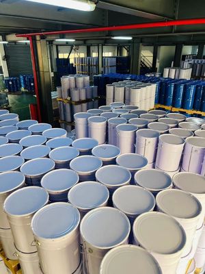 थर्मल कंडक्टिविटी 0.8-0.9W/mK चिपचिपाहट 200-500 प्रभाव शक्ति 8-16kJ/m2 विद्युत अछूता इपॉक्सी राल